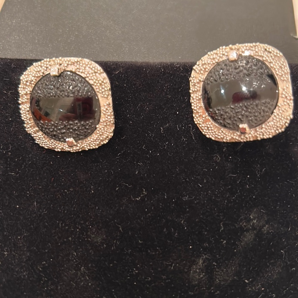 JUDY LEE Vintage Black & Silver Color Earrings